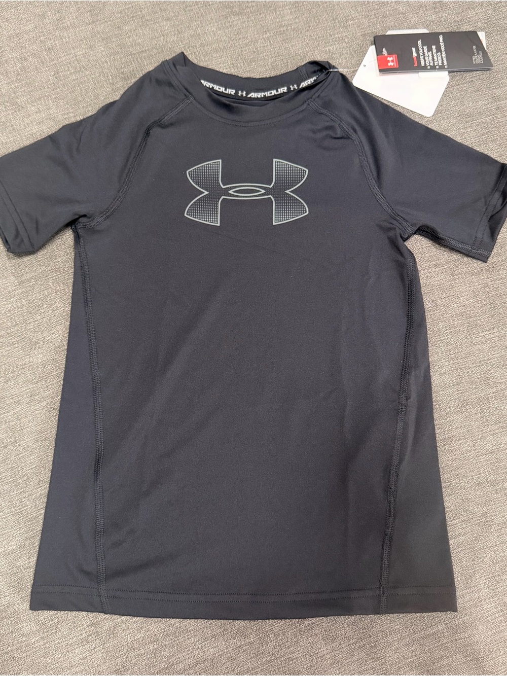 Under Armour boy's Black Short Sleeve HeatGear Compression Tee